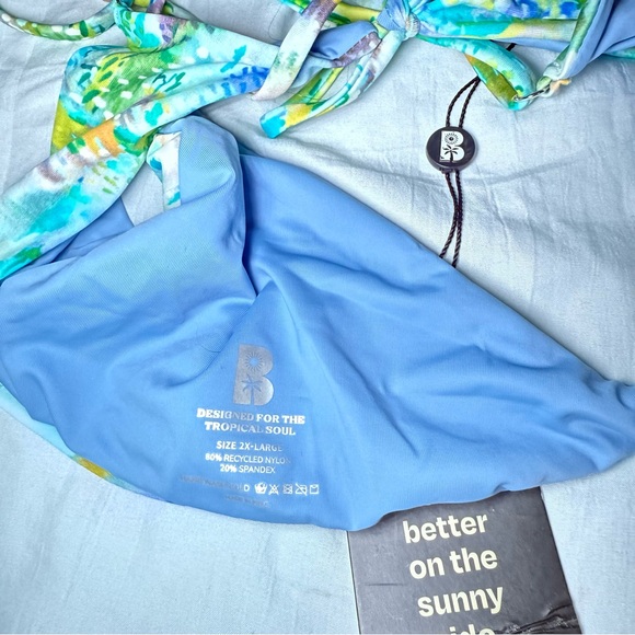 Colorful Abstract Bikini Set - Picture 4 of 5